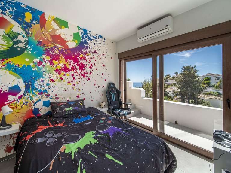 Villa for Sale in Benalmadena, Malaga 16