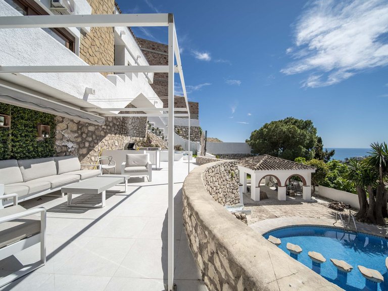 Villa for Sale in Benalmadena, Malaga 6