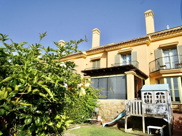 Town House for Weekly Rent in Sotogrande, Cadiz 32