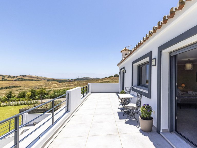 Villa for Sale in Casares, Malaga 15
