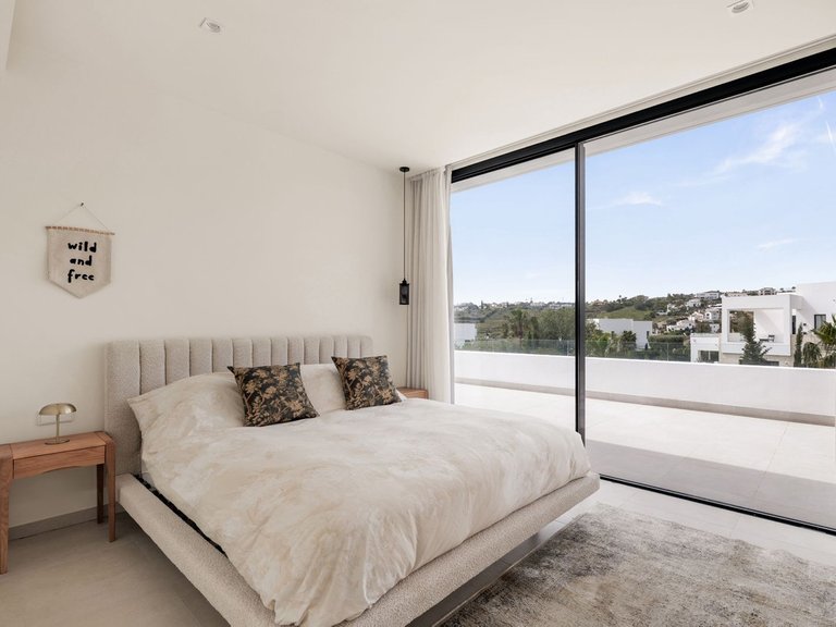 Villa for Sale in La Cala Golf, Malaga 31