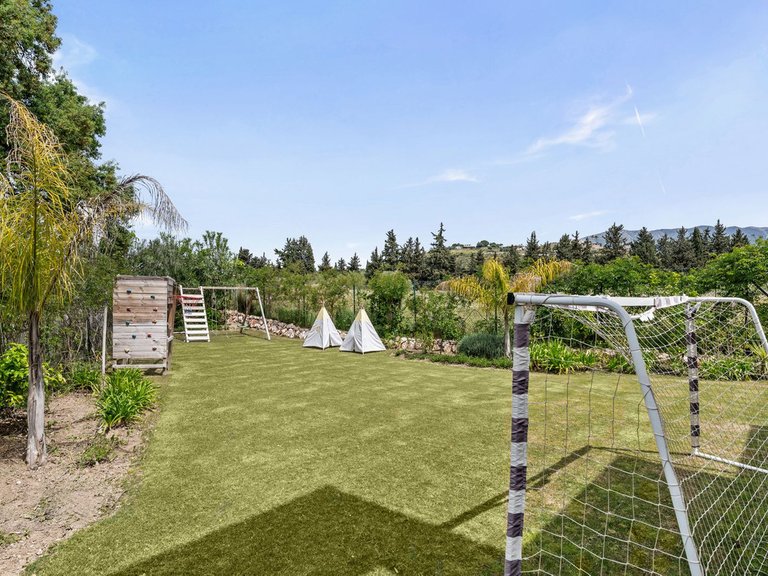 Villa for Sale in La Cala Golf, Malaga 39