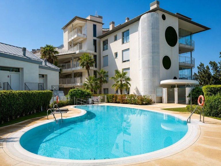 Apartment for Sale in Fuengirola, Malaga 1