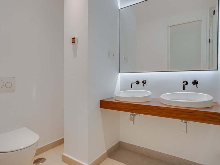 Apartment for Sale in Artola, Malaga 14