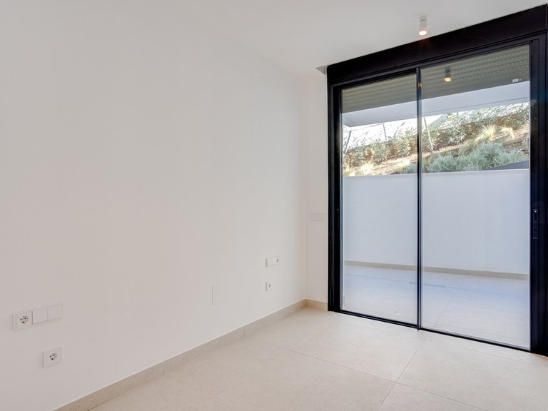 Apartment for Sale in Artola, Malaga 17