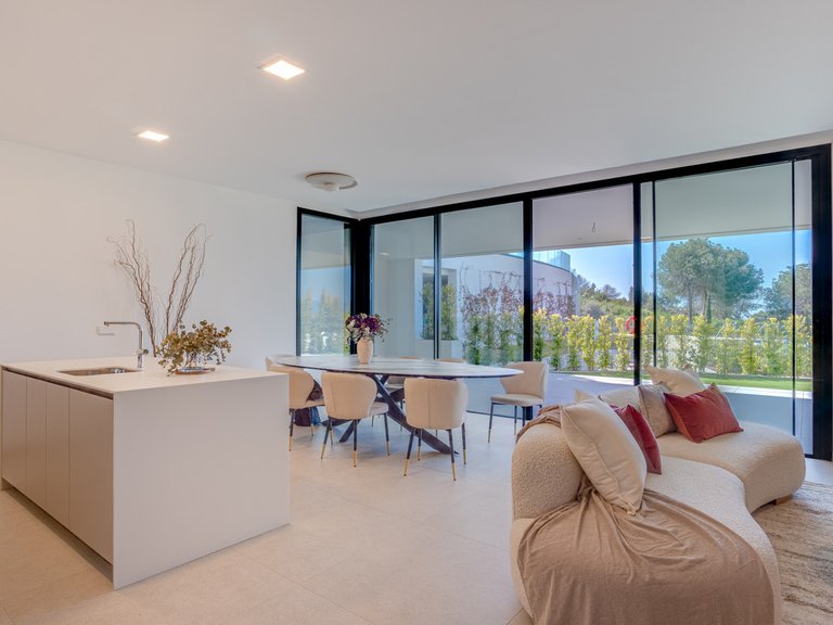 Apartment for Sale in Artola, Malaga 3