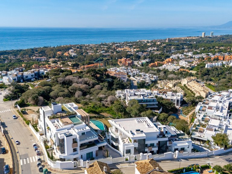Apartment for Sale in Artola, Malaga 32