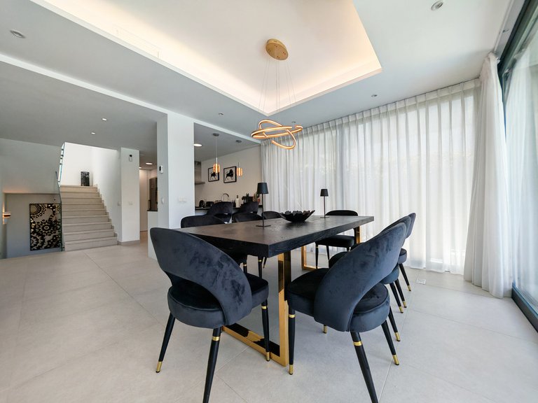 Villa for Sale in Estepona, Malaga 4
