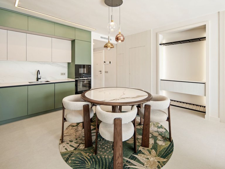 Apartment for Sale in Nueva Andalucía, Malaga 8