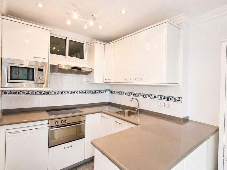Villa for Sale in Marbesa, Malaga 10