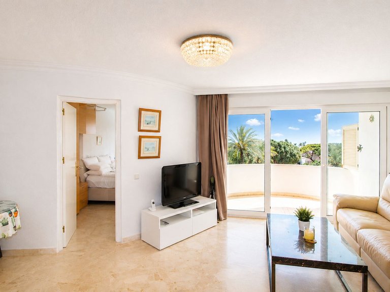 Villa for Sale in Marbesa, Malaga 11