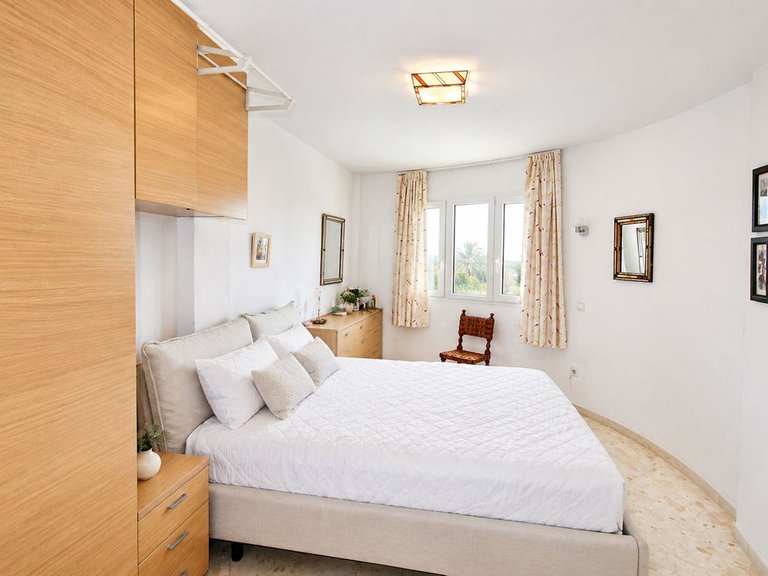 Villa for Sale in Marbesa, Malaga 4