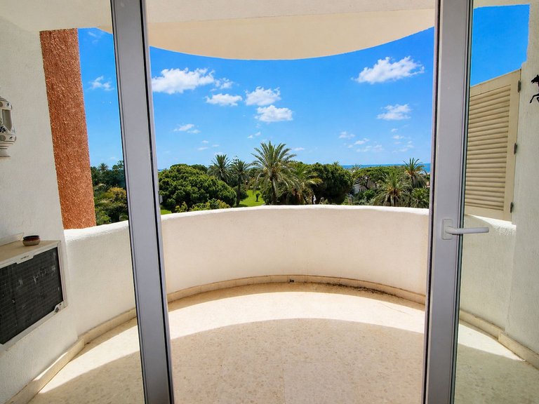 Villa for Sale in Marbesa, Malaga 7