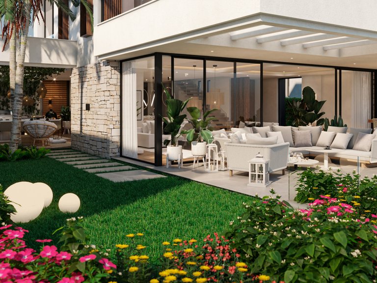 Villa for  in La Capellania, Malaga 38