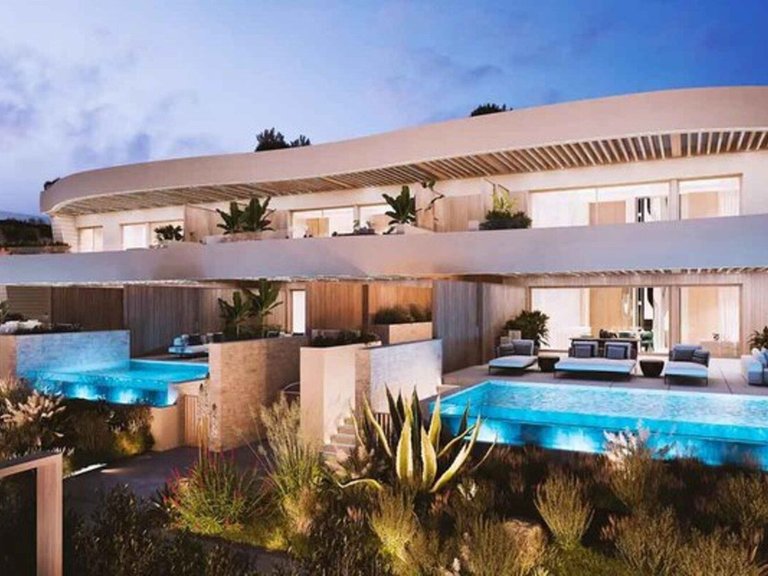 Penthouse for Sale in Costa del Sol Marbella, Malaga 1
