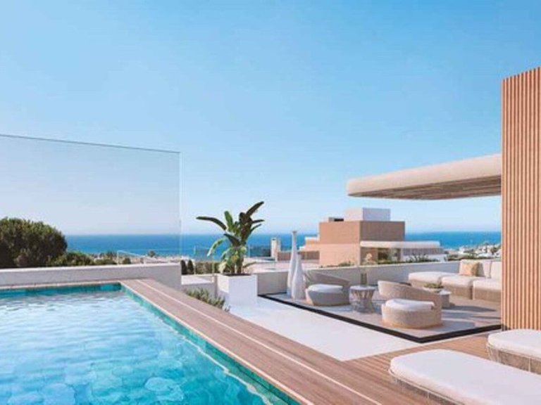 Penthouse for Sale in Costa del Sol Marbella, Malaga 3