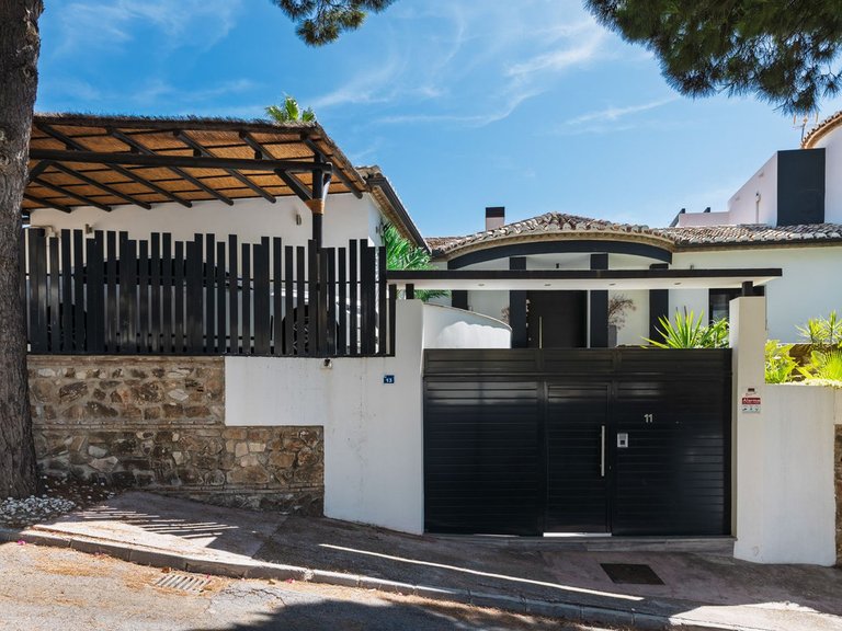 Villa for Sale in Mijas Costa, Malaga 6