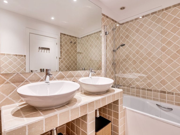 Apartment for Sale in Selwo, Malaga 14