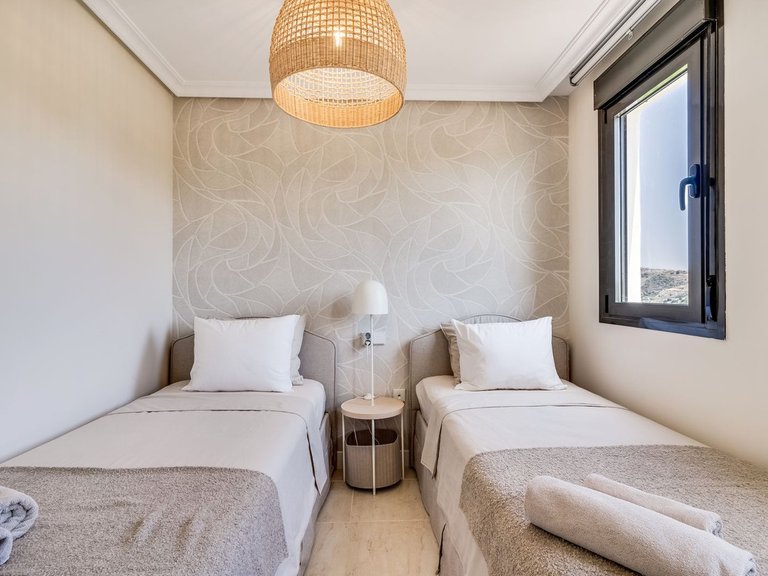 Apartment for Sale in Selwo, Malaga 17