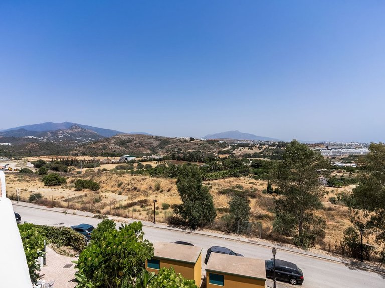 Apartment for Sale in Selwo, Malaga 25