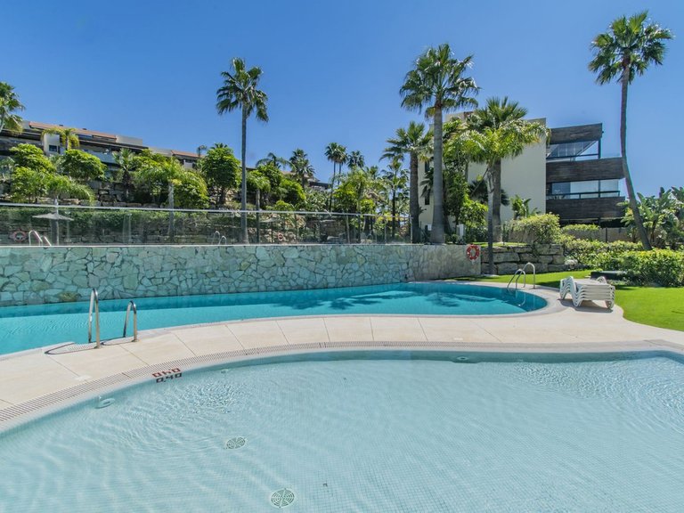 Apartment for Sale in Los Flamingos, Malaga 11