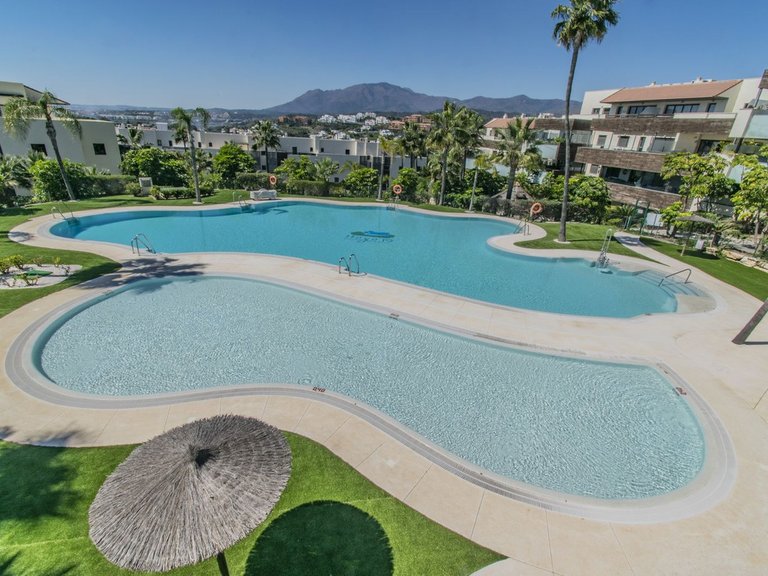 Apartment for Sale in Los Flamingos, Malaga 18