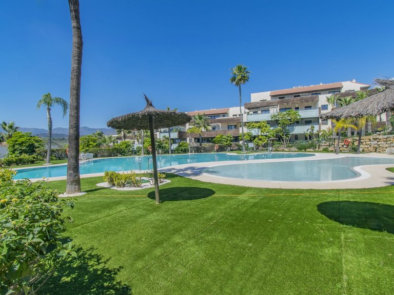 Apartment for Sale in Los Flamingos, Malaga 20