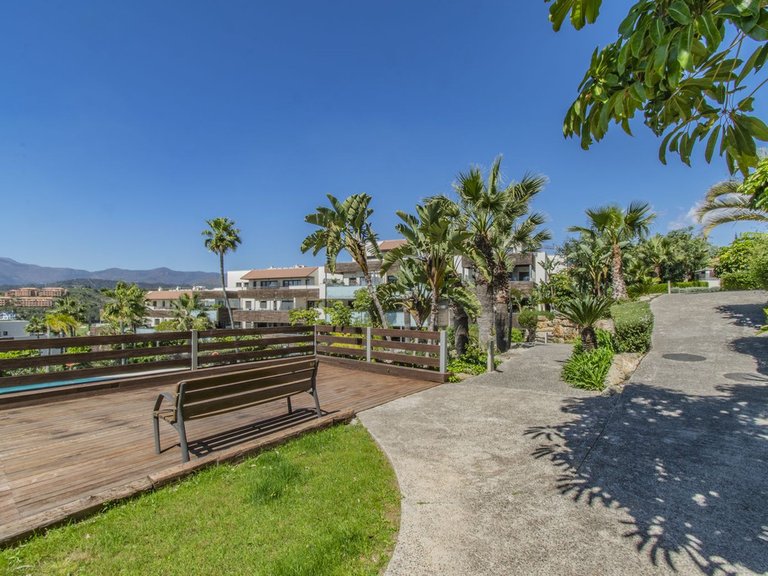 Apartment for Sale in Los Flamingos, Malaga 27