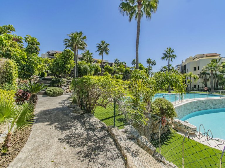 Apartment for Sale in Los Flamingos, Malaga 4