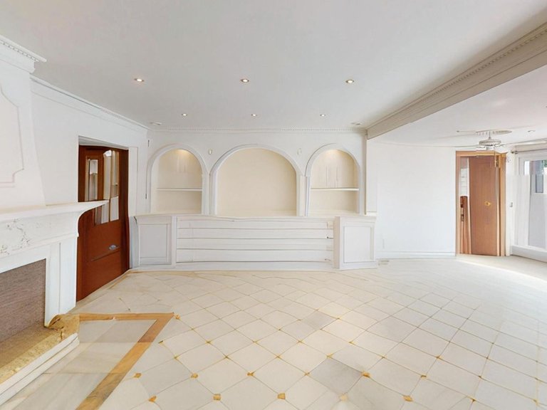 Villa for Sale in Costalita, Malaga 3