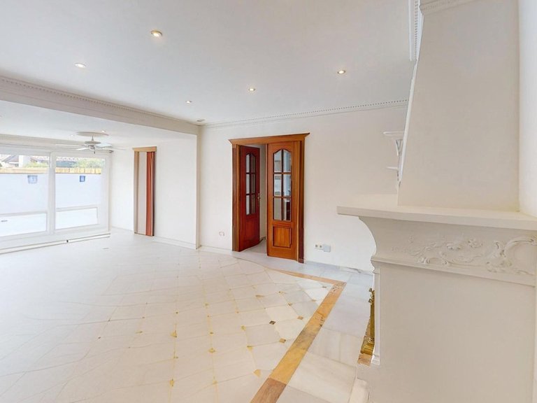 Villa for Sale in Costalita, Malaga 4