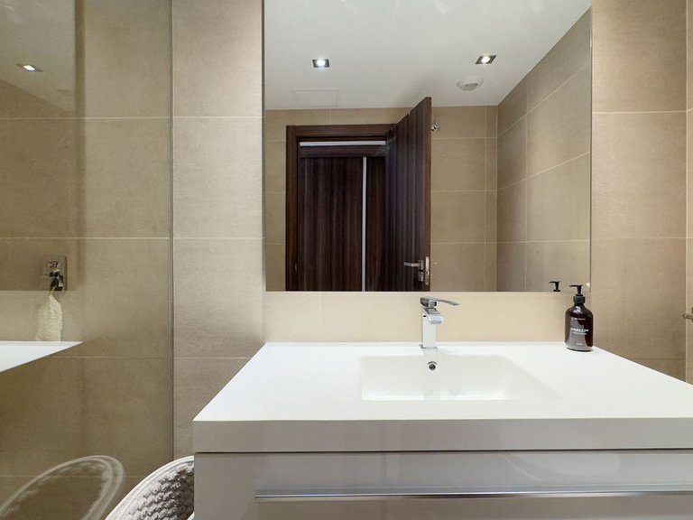 Apartment for Sale in Marbella, Malaga 17