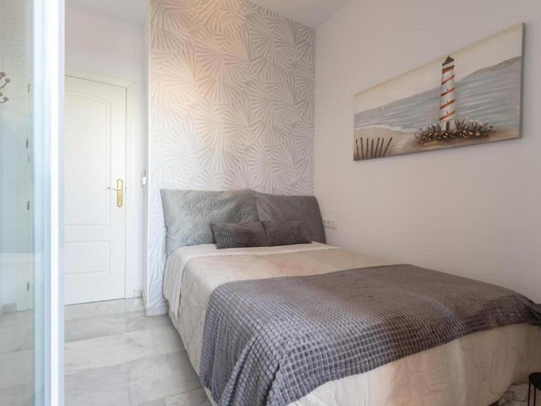 Apartment for Sale in Fuengirola, Malaga 15
