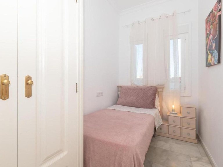 Apartment for Sale in Fuengirola, Malaga 18