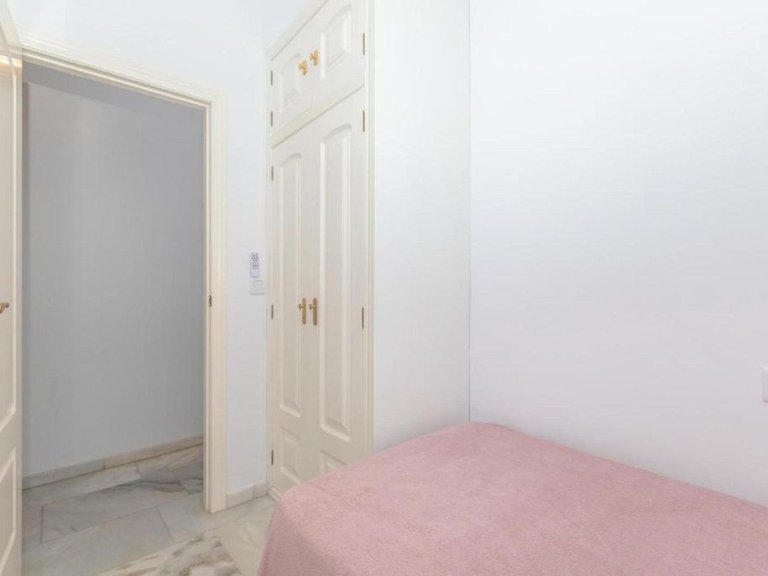 Apartment for Sale in Fuengirola, Malaga 19