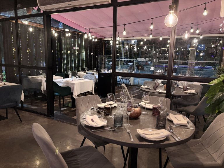 Commercial for Sale in La Cala, Malaga 12