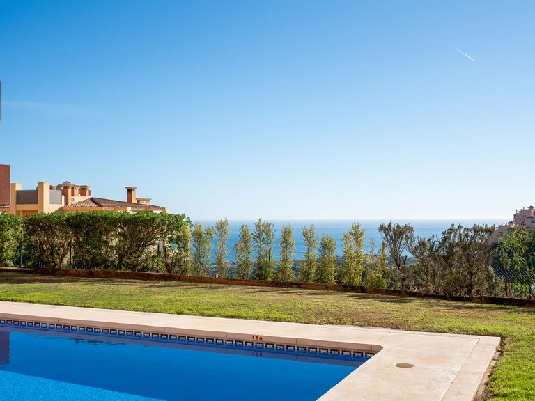 Apartment for Sale in Calahonda, Malaga 19