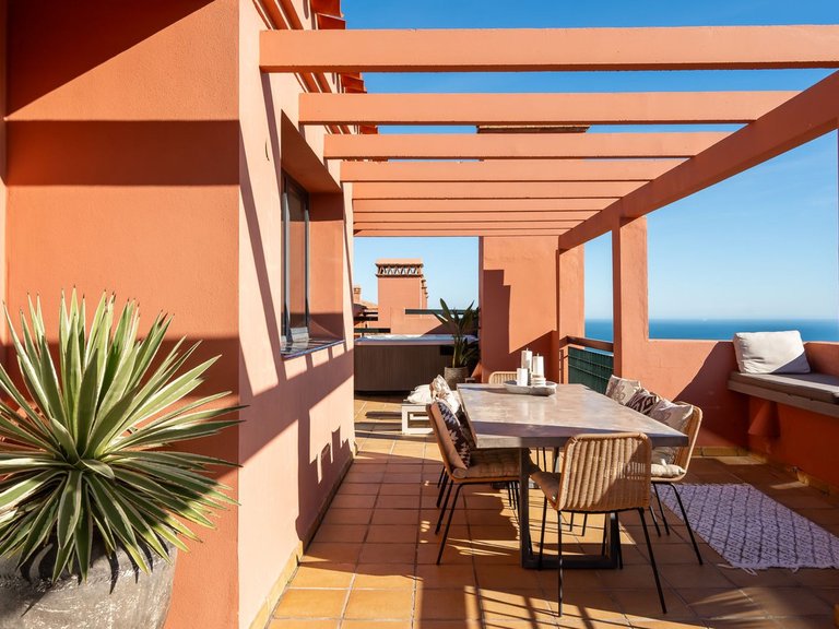 Apartment for Sale in Calahonda, Malaga 2