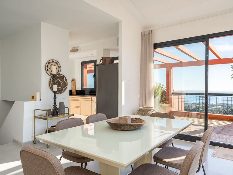 Apartment for Sale in Calahonda, Malaga 6