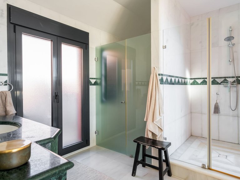 Apartment for Sale in Calahonda, Malaga 9
