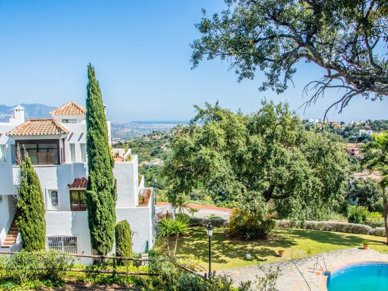 Apartment for Sale in La Mairena, Malaga 15