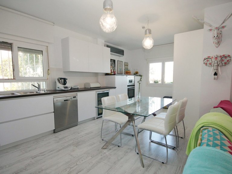 Apartment for Sale in La Mairena, Malaga 4