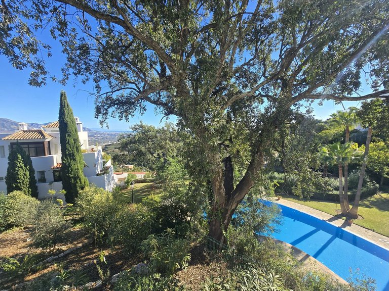 Apartment for Sale in La Mairena, Malaga 6