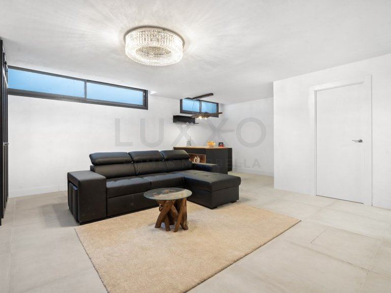 Apartment for Sale in Marbella, Malaga 21