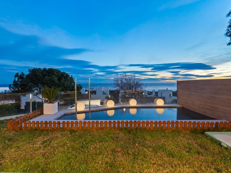 Apartment for Sale in Marbella, Malaga 26