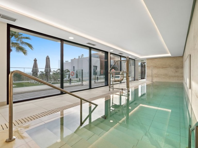 Apartment for Sale in Marbella, Malaga 31