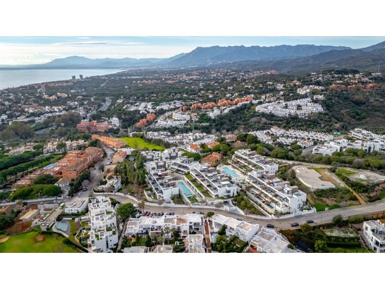 Apartment for Sale in Marbella, Malaga 39