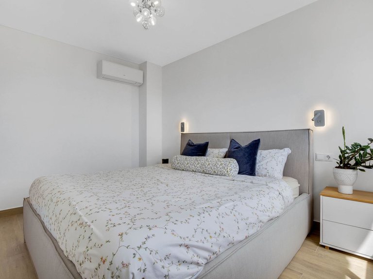 Apartment for Sale in El Pinillo, Malaga 19