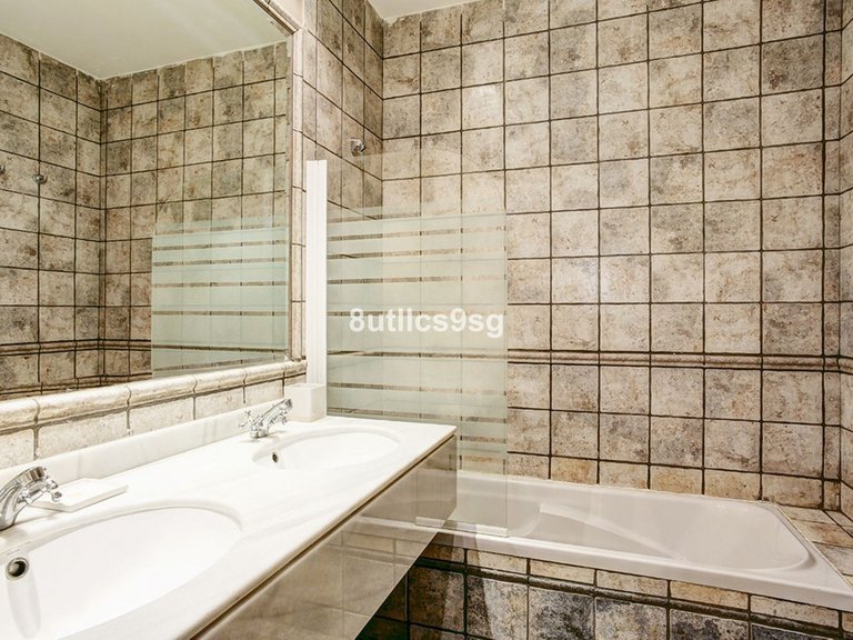 Apartment for Sale in Estepona, Malaga 11