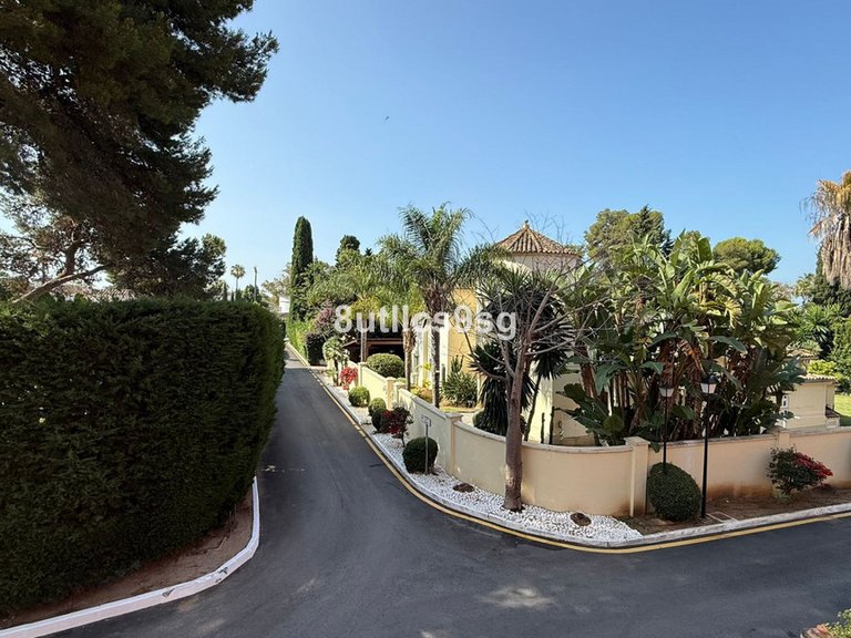 Apartment for Sale in Estepona, Malaga 24